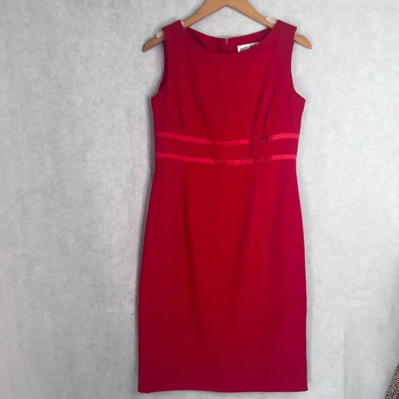 Julian Taylor Power Red Sleeveless Sheath‎ Dress with Bow Detail Size 6 - Picture 8 of 8